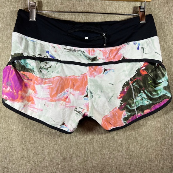 Lululemon Speed Short-
Pigment Wave Multi / Black - Picture 5 of 7